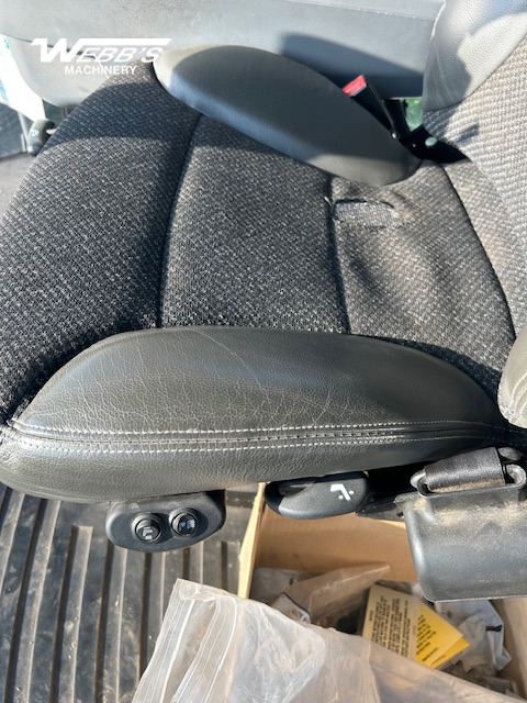 2013 Challenger WR9740 Windrower