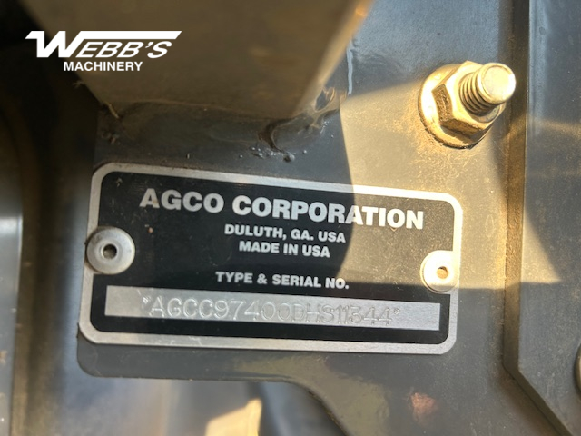 2013 Challenger WR9740 Windrower