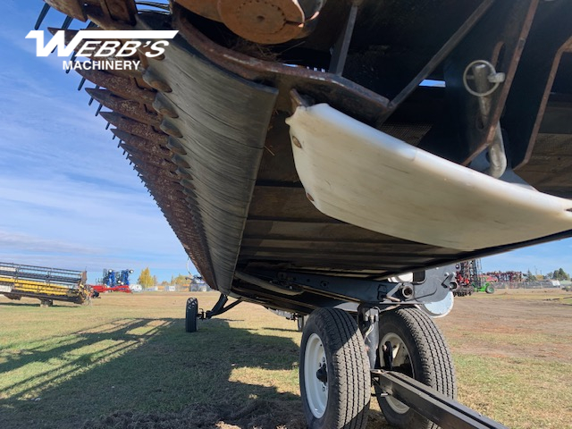 2018 MacDon FD135 Header Combine
