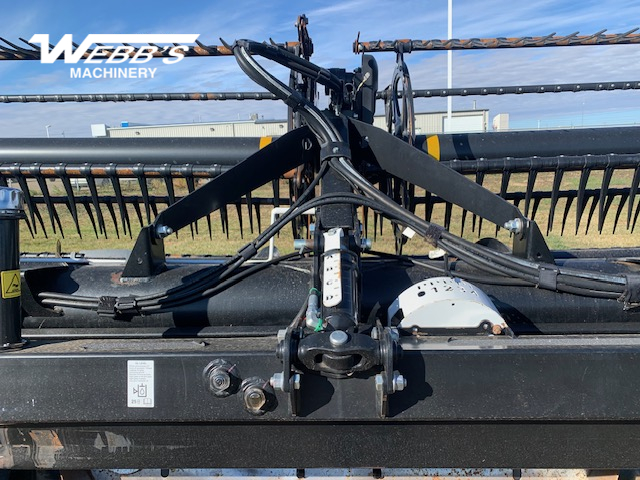 2018 MacDon FD135 Header Combine