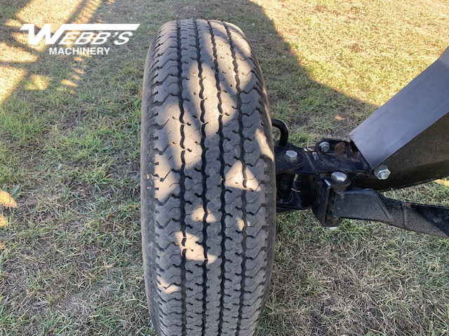 2018 MacDon FD135 Header Combine