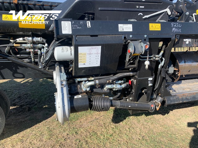 2018 MacDon FD135 Header Combine