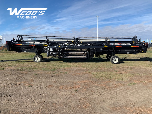 2018 MacDon FD135 Header Combine