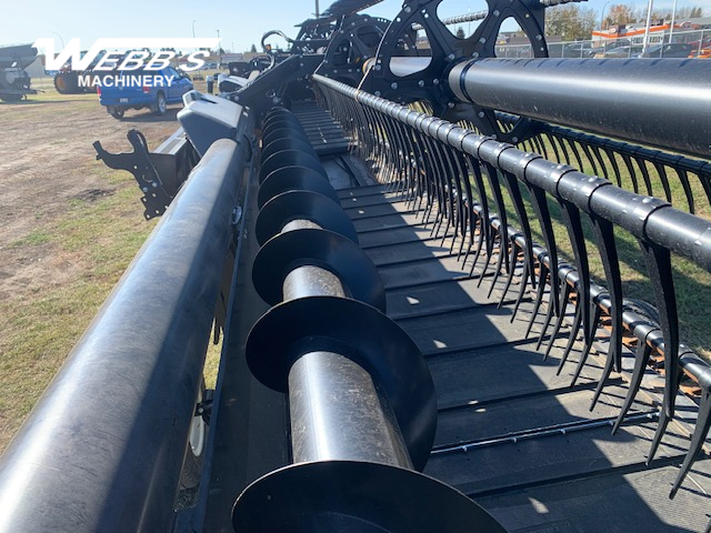 2018 MacDon FD135 Header Combine