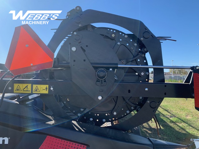 2018 MacDon FD135 Header Combine