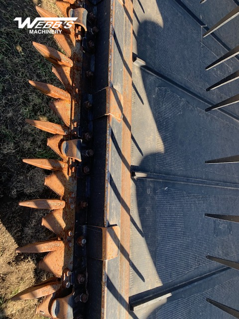 2018 MacDon FD135 Header Combine