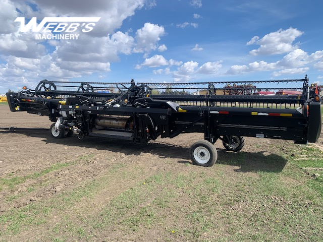 2018 MacDon FD135 Header Combine