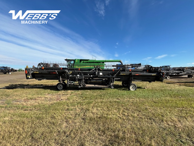 2013 MacDon D65-35 Header Combine