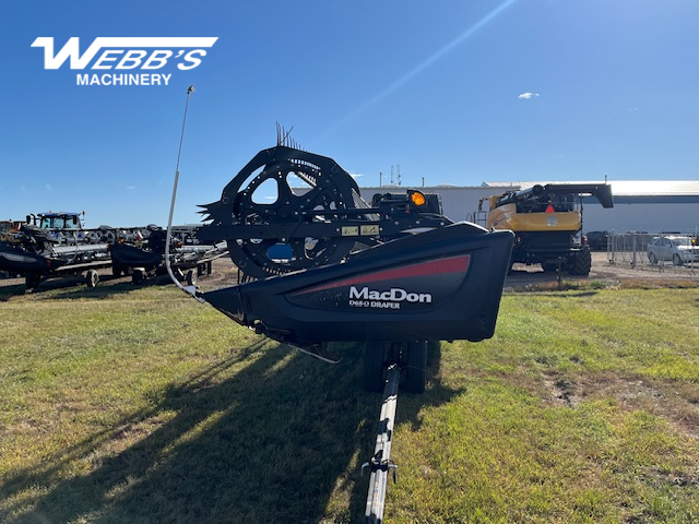 2013 MacDon D65-35 Header Combine