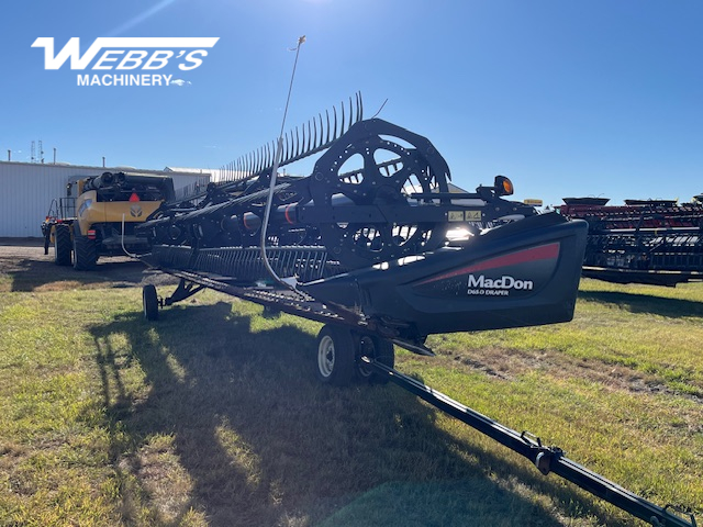 2013 MacDon D65-35 Header Combine