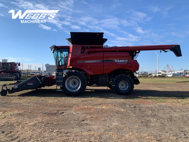 2018 Case IH 9240 Combine