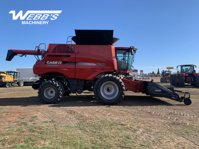 2018 Case IH 9240 Combine