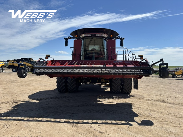 2018 Case IH 9240 Combine