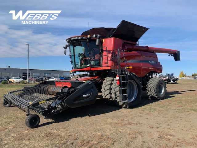 2018 Case IH 9240 Combine
