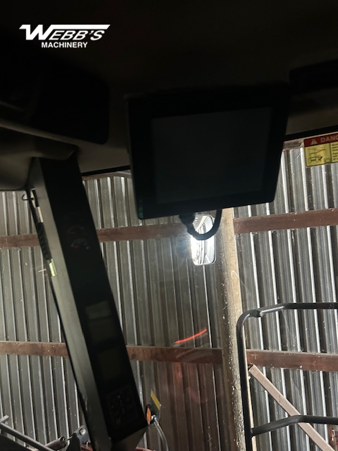 2011 Case IH 7088 Combine