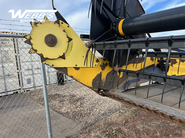 2009 New Holland HB30 Windrower Header