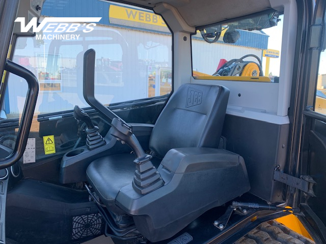 2019 JCB 3TS-8T Compact Track Loader