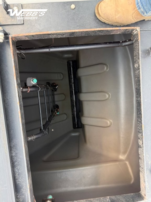 2017 New Holland P2070 Air Drill