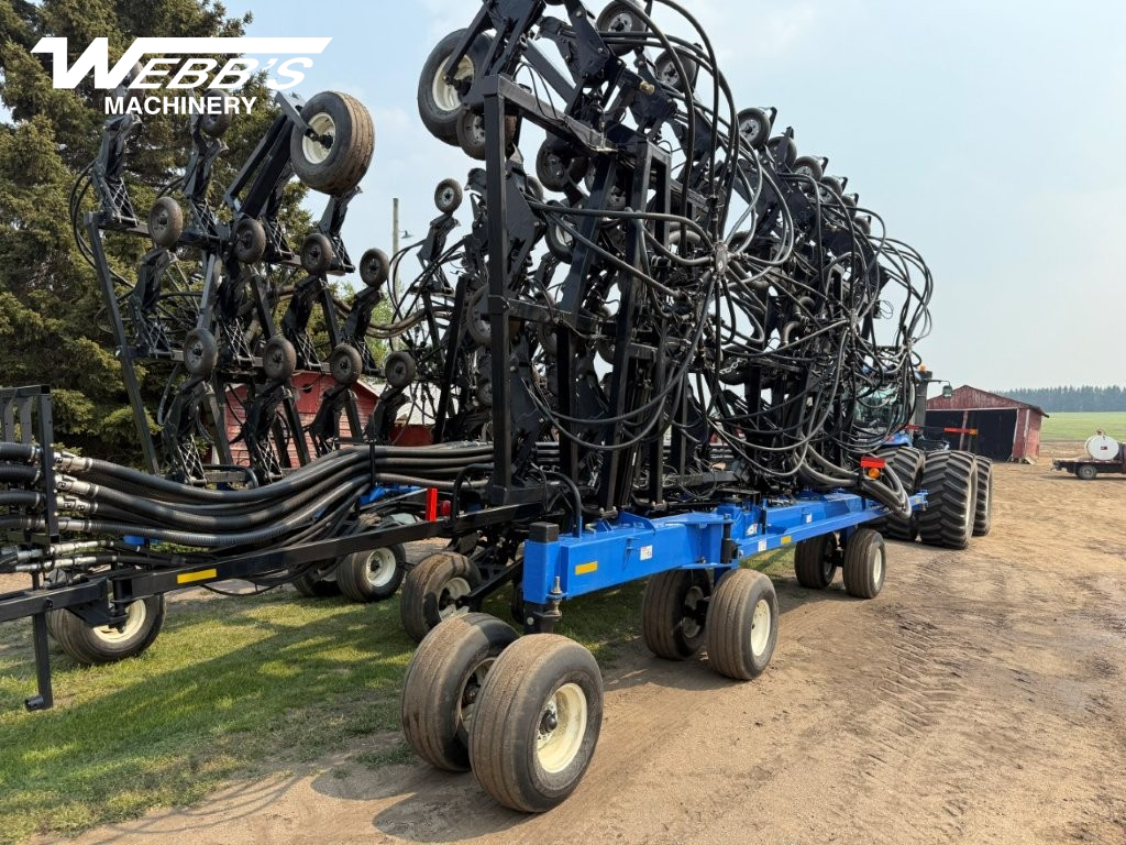 2017 New Holland P2070 Air Drill