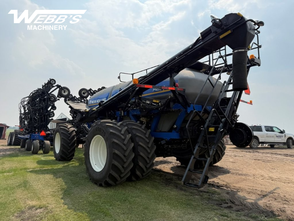 2017 New Holland P2070 Air Drill