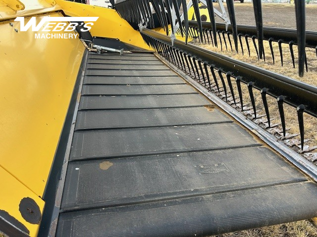 2014 New Holland 430HB Windrower Header