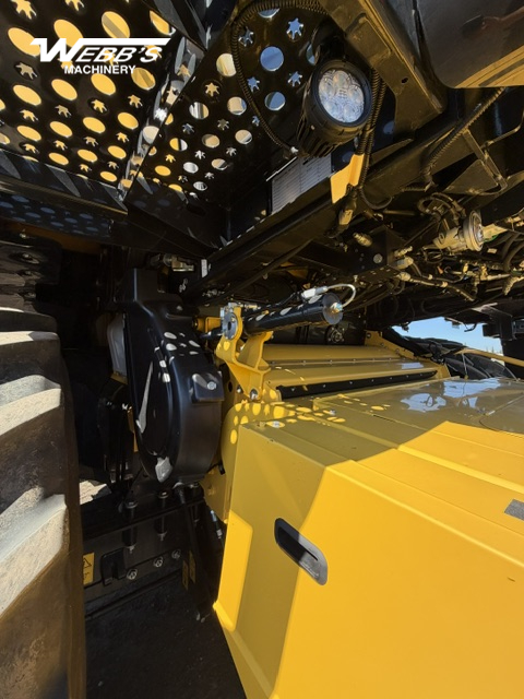 2022 New Holland CR9.90Z Combine
