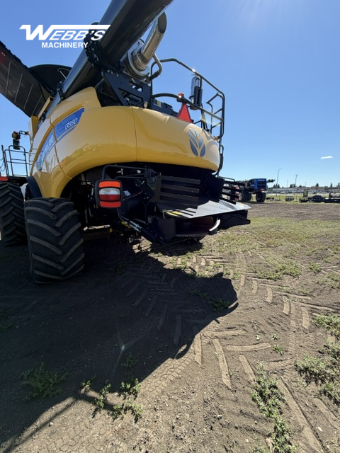 2022 New Holland CR9.90Z Combine