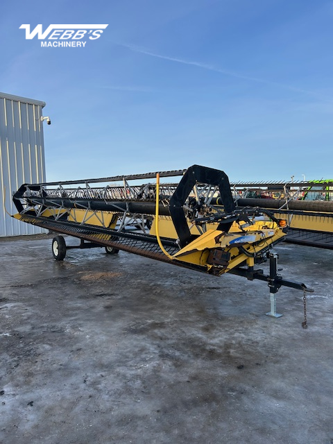 2013 New Holland HB30 Windrower Draper Header