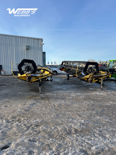 2013 New Holland HB30 Windrower Draper Header