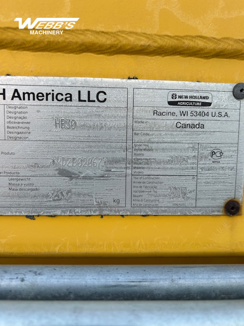 2013 New Holland HB30 Windrower Draper Header