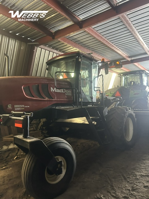 2015 MacDon M155 Windrower