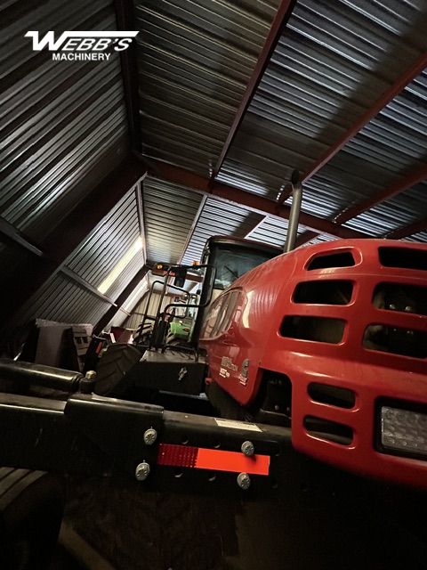 2015 MacDon M155 Windrower