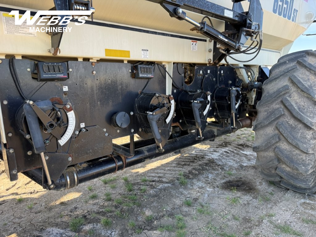 2009 Bourgault 3310-55/6550ST Air Drill
