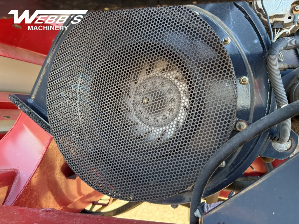 2010 Case 3430 Air Tank/Cart