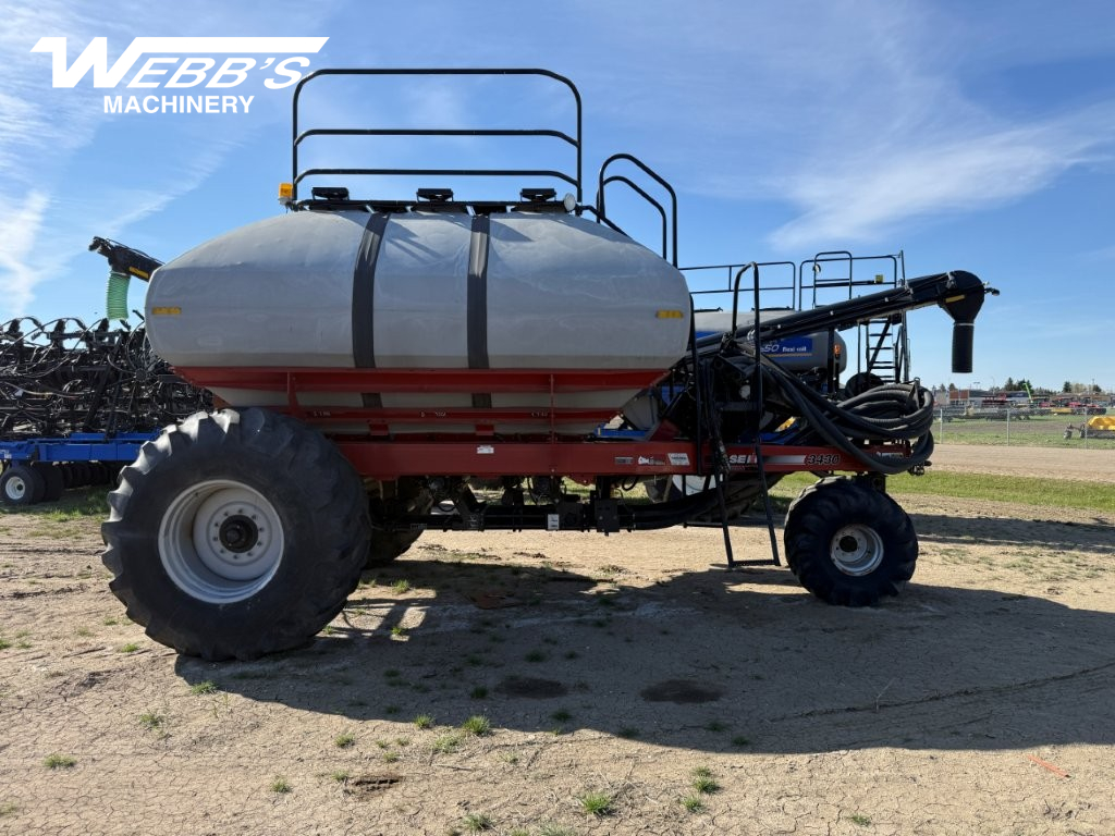 2010 Case 3430 Air Tank/Cart
