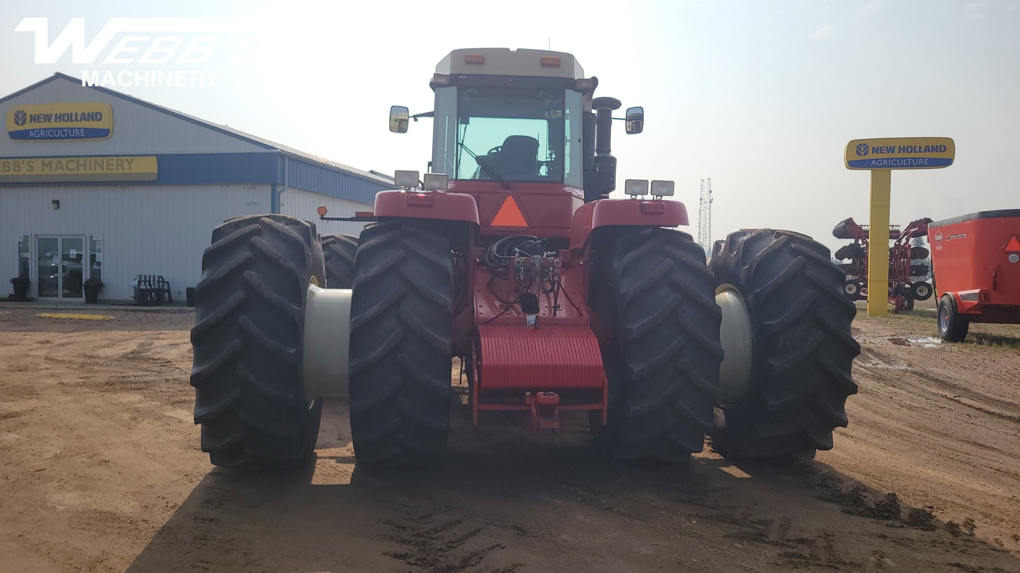 2013 Versatile 2375 Tractor