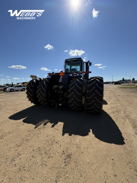 2009 New Holland T9060 Tractor