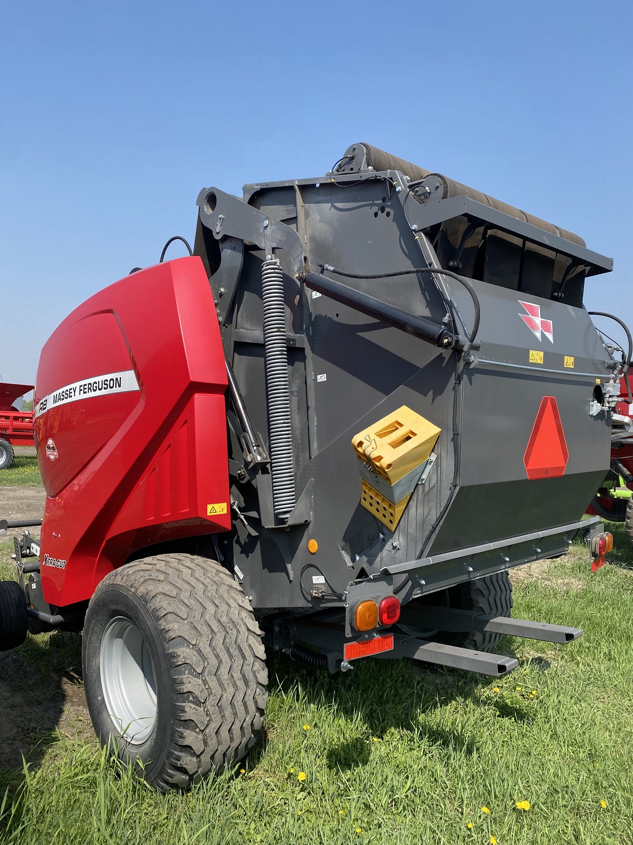 2019 Massey Ferguson 4180V Baler/Round