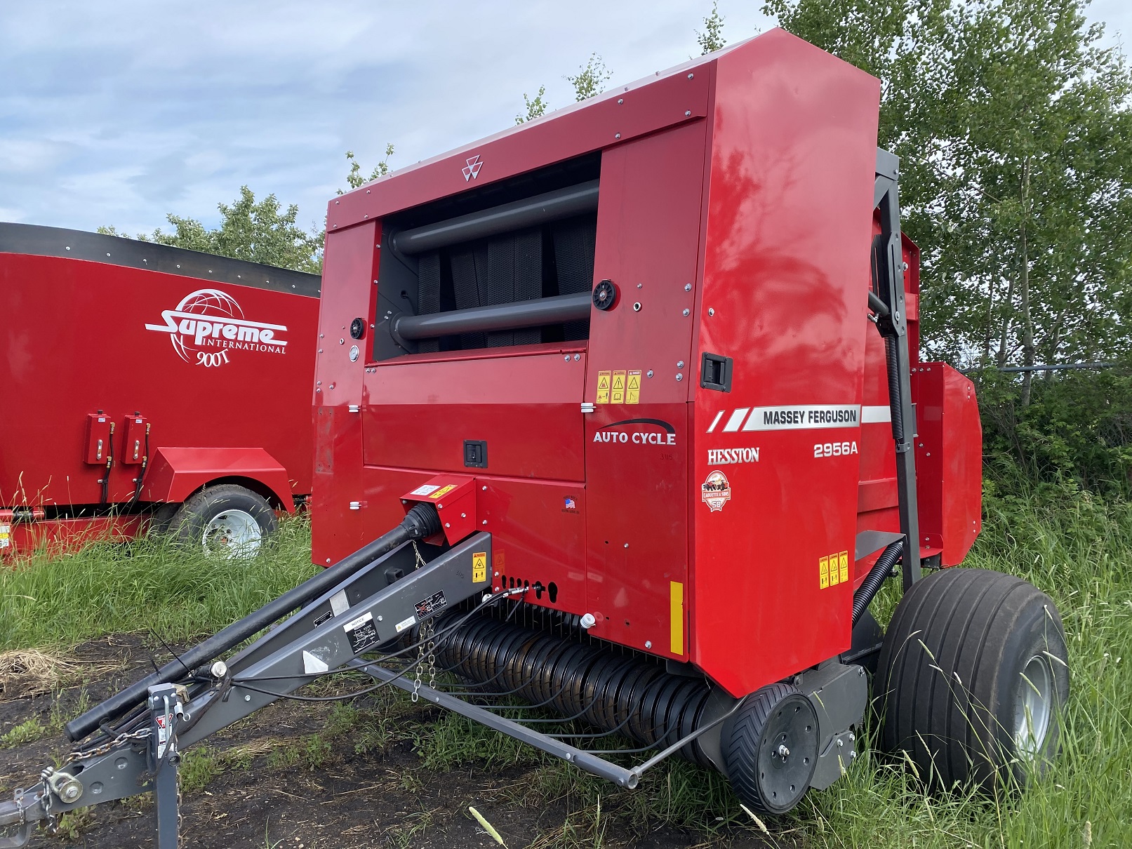 2019 Massey Ferguson 2956 Baler/Round