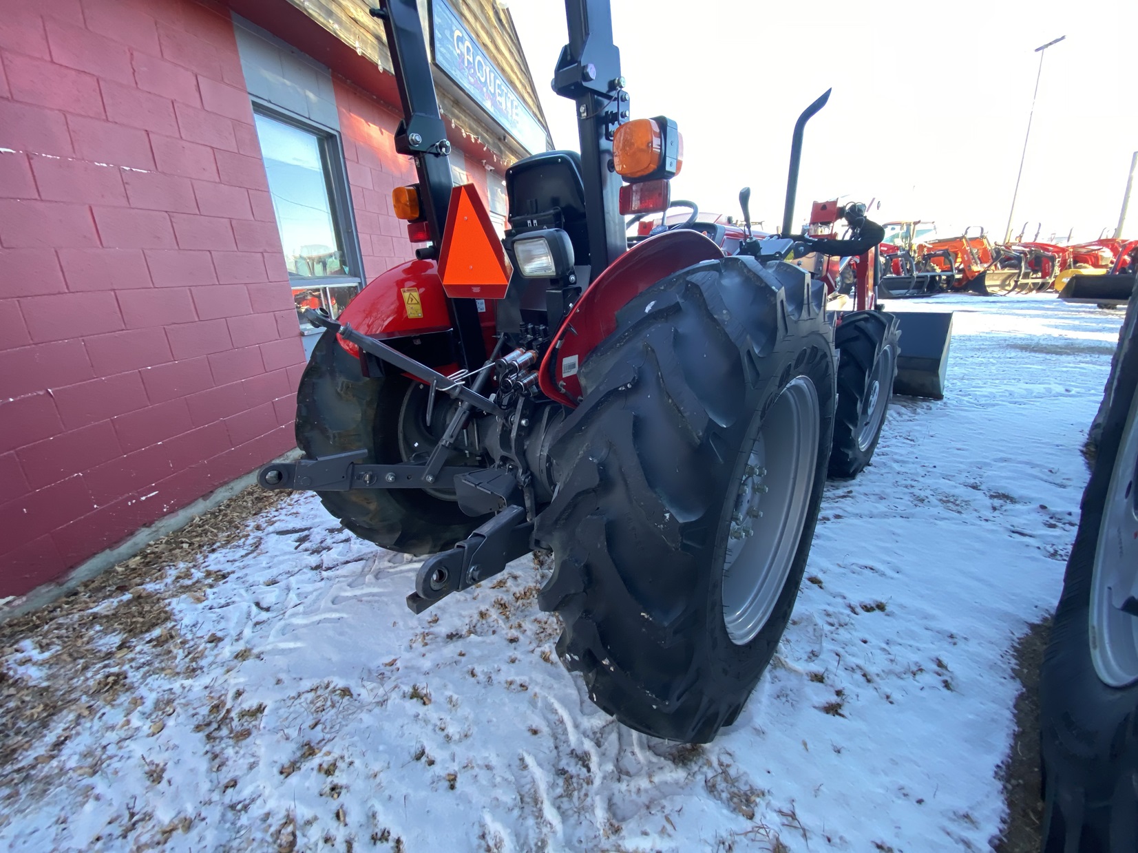 2022 Massey Ferguson 2606H Tractor