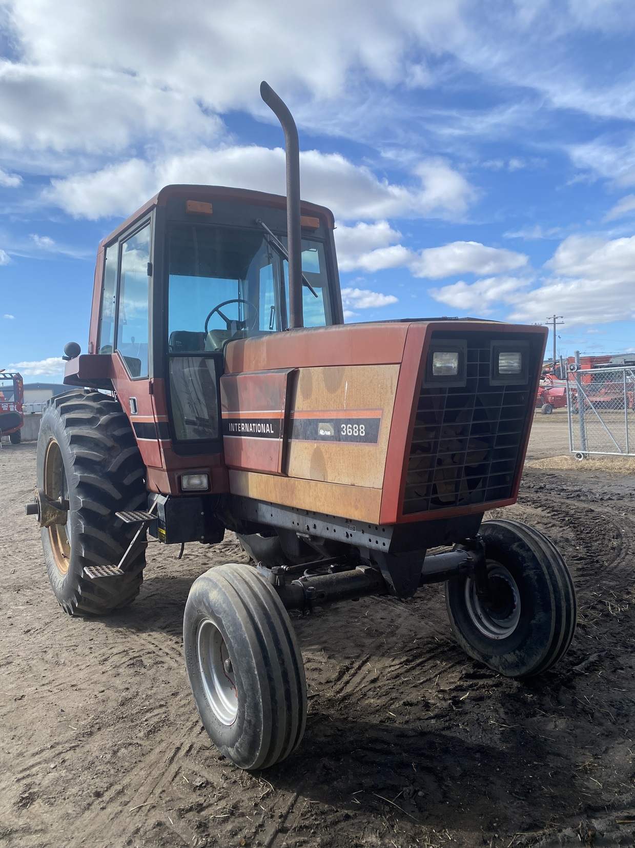 1981 International 3688 Tractor