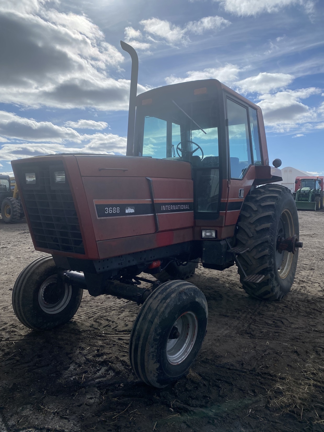 1981 International 3688 Tractor