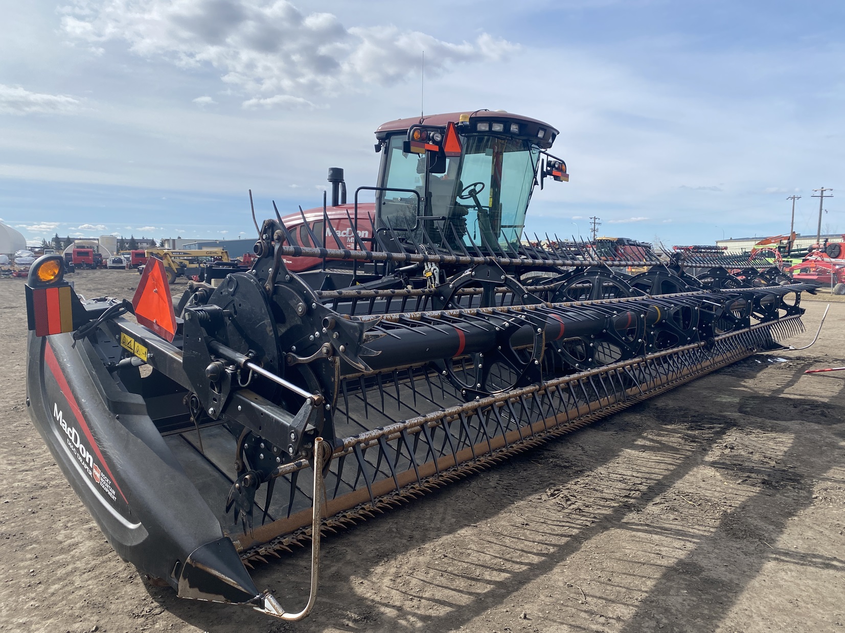 2017 MacDon M155E4 Windrower