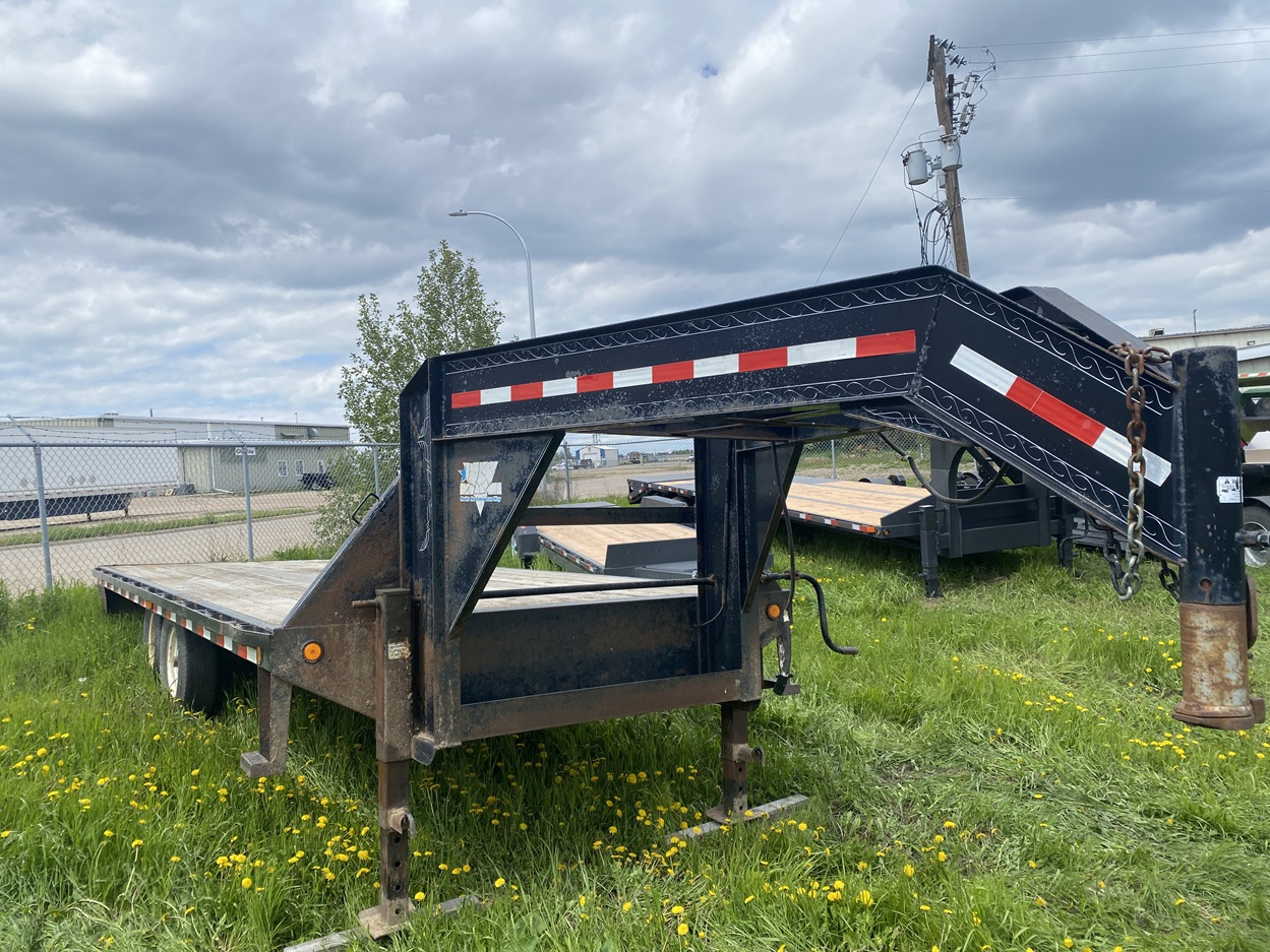 2000 PJ Trailers 20 Trailer