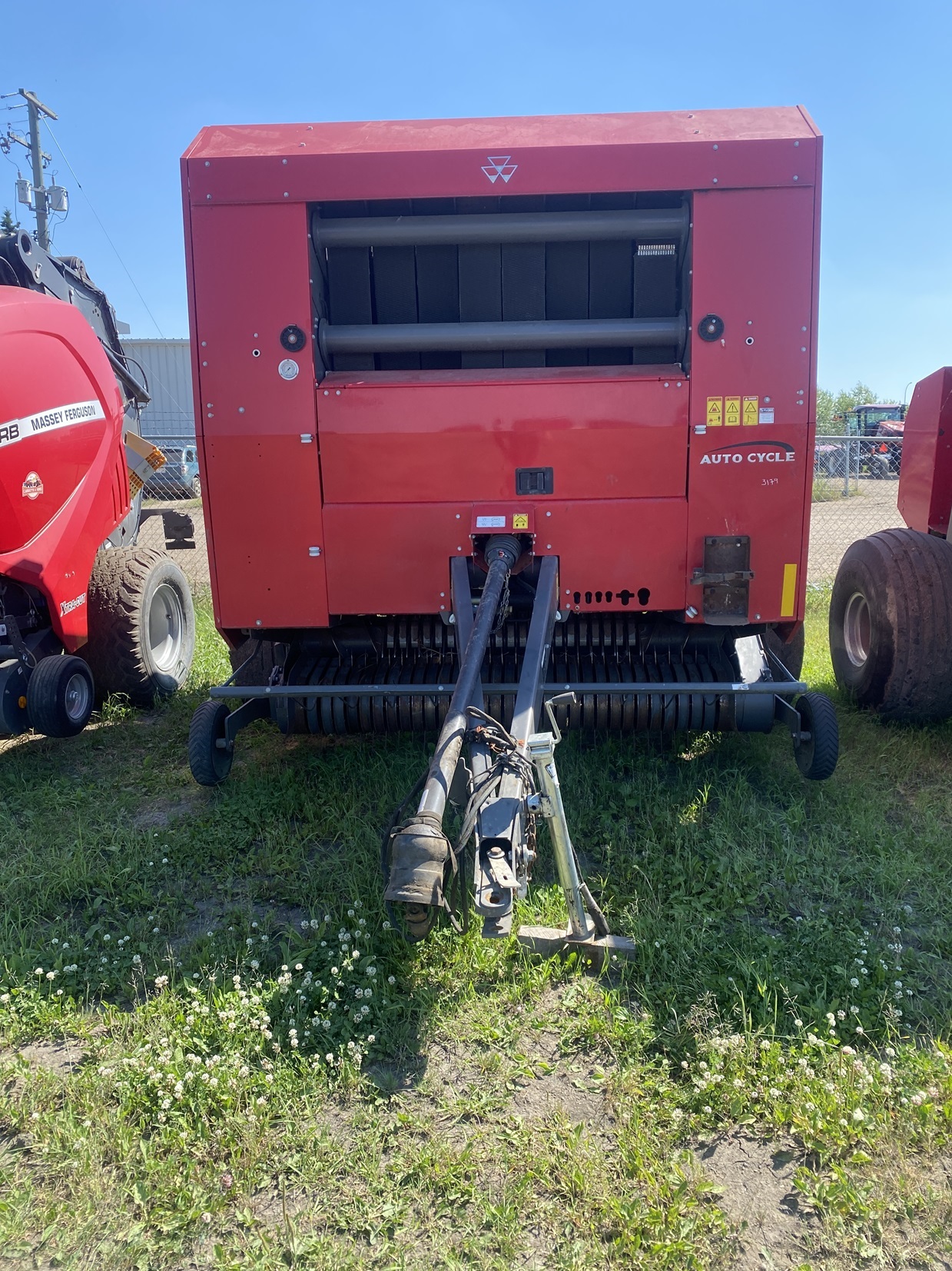 2016 Massey Ferguson 2956 Baler/Round