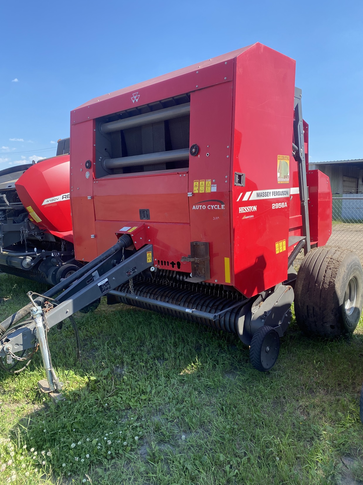 2016 Massey Ferguson 2956 Baler/Round