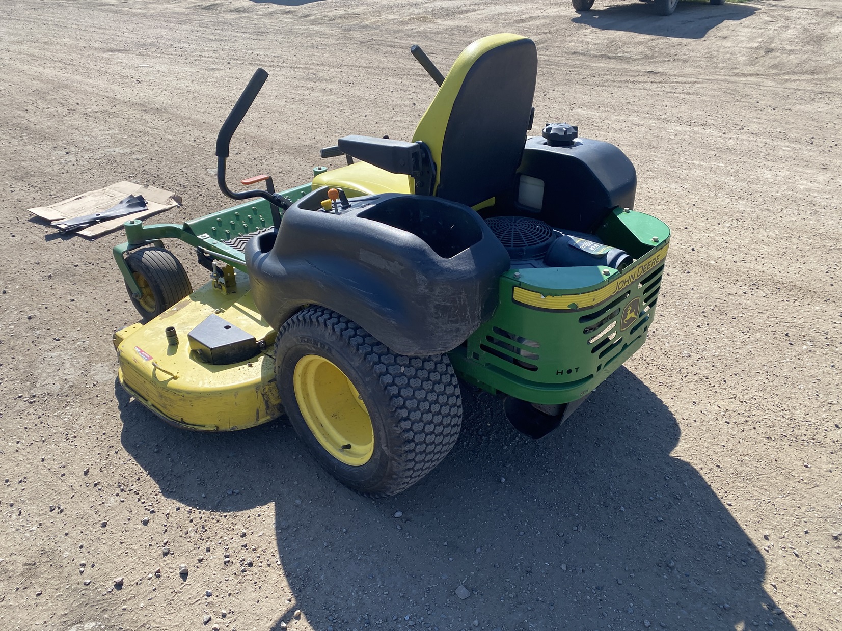 2012 John Deere Z665 Mower/Zero Turn