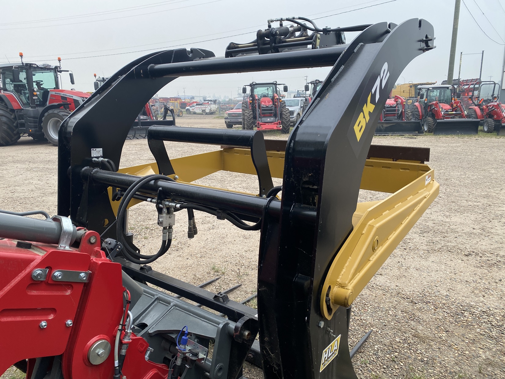 2022 HLA BK72 Bale Splitter