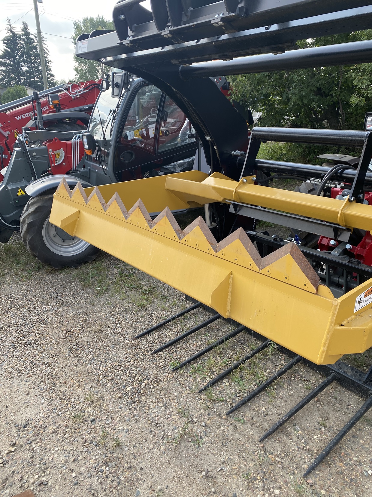 2022 HLA BK72 Bale Splitter