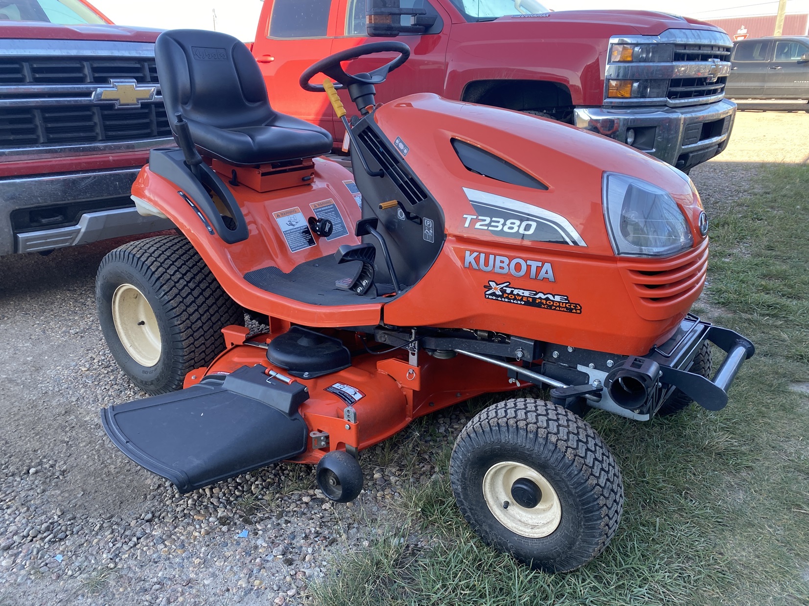 2015 Kubota T2380 Lawn Tractor